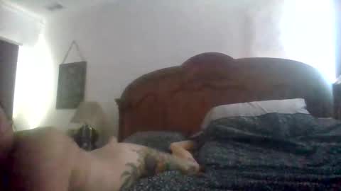 georgeschneider5858 online show from April 8, 7:28 pm