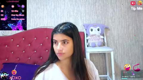 Snapshot of georgia_oli chatting on September 17, 2:15 am georgia_oli online show from September 17, 2:15 am