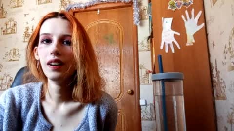 Ellie online show from April 7, 10:06 am