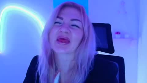 Georgia online show from December 22, 1:40 pm