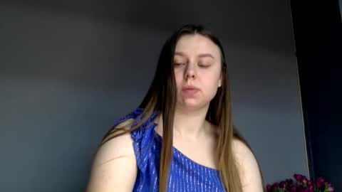 georginagina online show from November 30, 5:09 pm