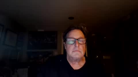 Snapshot of gerrardjj chatting on January 22, 12:48 am Jason online show from January 22, 12:48 am