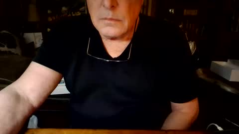 Snapshot of gerrardjj chatting on January 3, 10:08 pm Jason online show from January 3, 10:08 pm