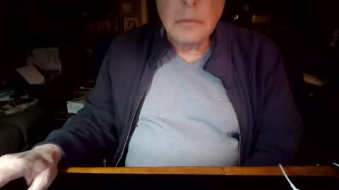 Snapshot of gerrardjj chatting on March 4, 11:00 pm Jason online show from March 4, 11:00 pm