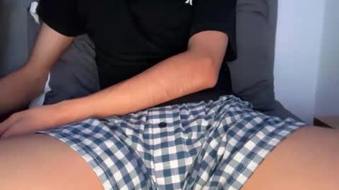 gh0st_boy_ online show from September 29, 2:21 am