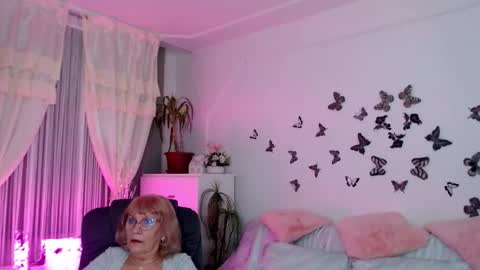 Ghertrudequeen online show from November 8, 4:59 am