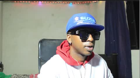 Snapshot of ghettolife2020 chatting on September 18, 11:53 pm ghettolife2020 online show from September 18, 11:53 pm