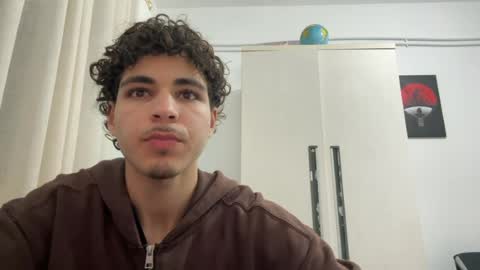 ghilassss online show from March 30, 11:16 pm