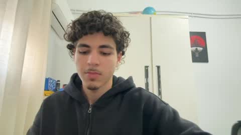 ghilassss online show from April 2, 3:52 pm