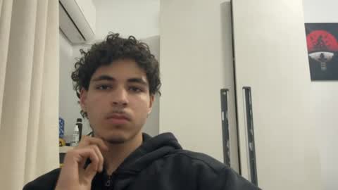 ghilassss online show from March 14, 1:48 pm