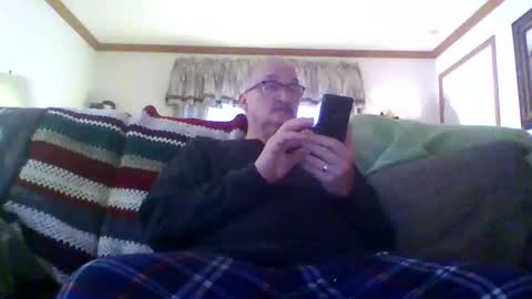 ghost2534 online show from April 4, 11:34 pm