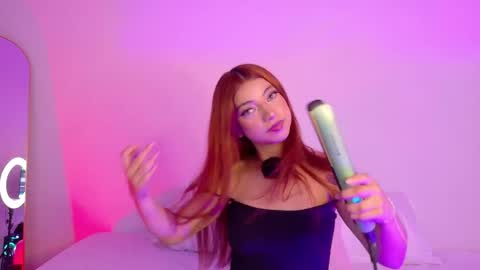 G I A  online show from April 10, 5:28 pm