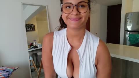 Gianella  online show from April 15, 8:31 pm