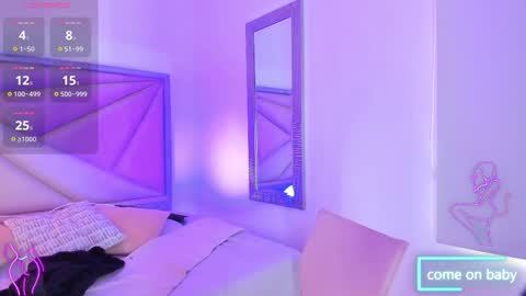 Gia  online show from October 12, 7:27 pm