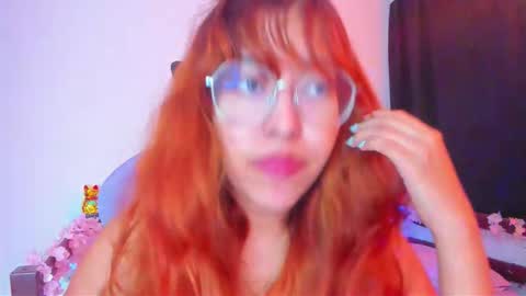 gigimooon online show from November 4, 1:29 am