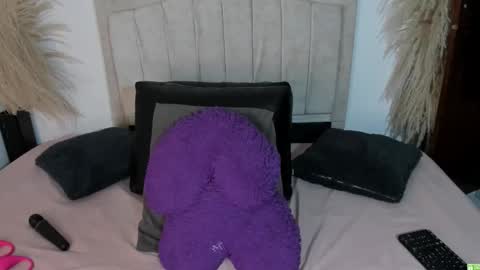 pamela online show from January 8, 3:23 am