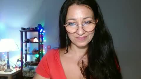 Snapshot of ginaoneon chatting on October 5, 8:27 pm GinaONeon online show from October 5, 8:27 pm