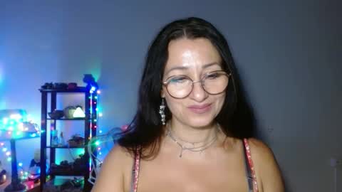 Snapshot of ginaoneon chatting on October 9, 7:52 pm GinaONeon online show from October 9, 7:52 pm