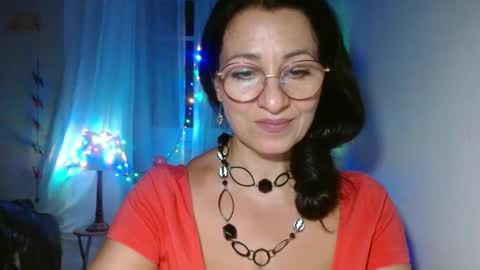 Snapshot of ginaoneon chatting on September 21, 7:40 pm GinaONeon online show from September 21, 7:40 pm