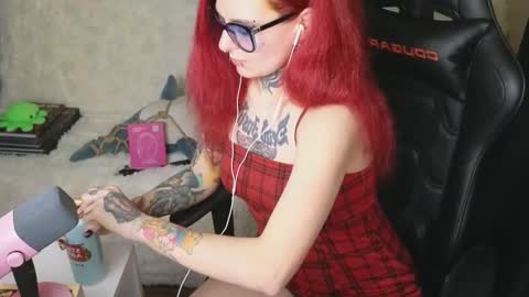 Ginger online show from November 26, 7:10 pm