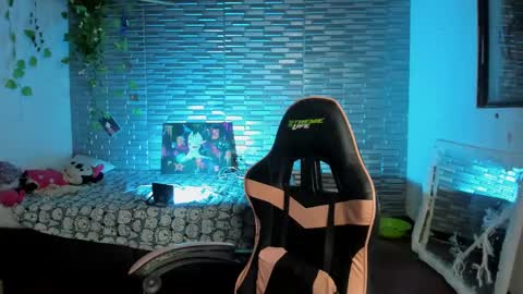 Snapshot of ginger_sweetty chatting on September 27, 11:46 pm Ginger online show from September 27, 11:46 pm