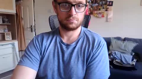 Snapshot of ginwood chatting on September 10, 12:17 pm ginwood online show from September 10, 12:17 pm