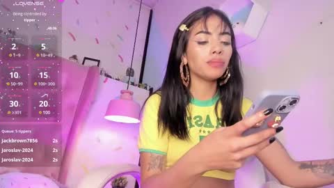 Giovanna  online show from February 9, 8:43 am