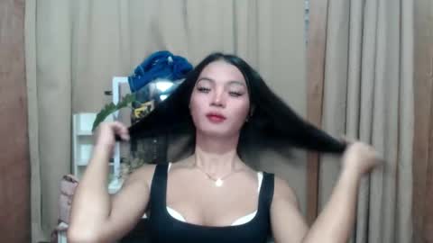 Snapshot of girl4u_aieshaxoxo chatting on October 6, 11:39 am Aisha online show from October 6, 11:39 am