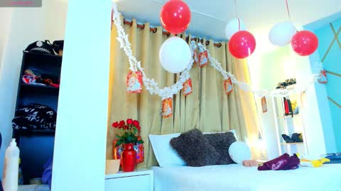 Girl Amada online show from September 15, 12:06 pm