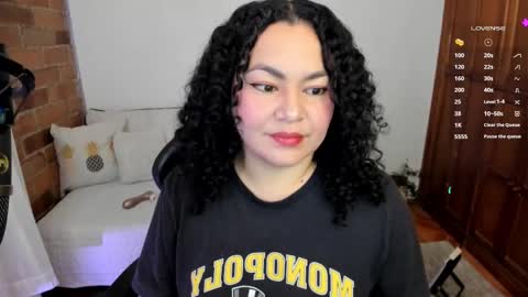 Snapshot of girl_inline chatting on February 26, 11:09 pm girl_inline online show from February 26, 11:09 pm