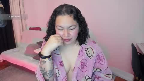 girl_inline online show from November 20, 12:42 am