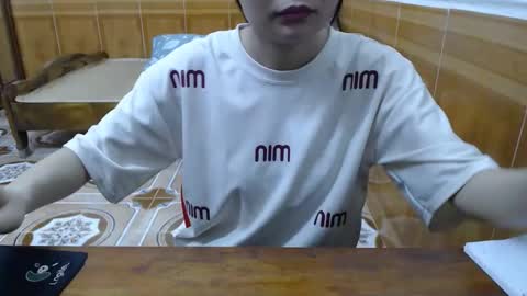 Snapshot of girlbaee chatting on September 17, 1:53 am Babe online show from September 17, 1:53 am