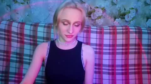 Seniya online show from March 6, 2:09 am