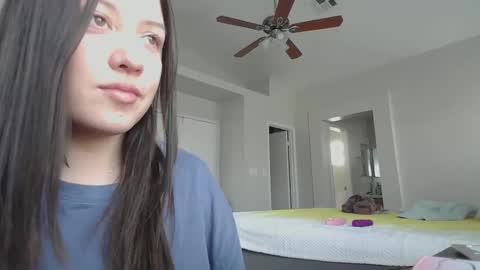 Snapshot of girlnextdoor702 chatting on January 27, 8:49 pm Jasmine online show from January 27, 8:49 pm