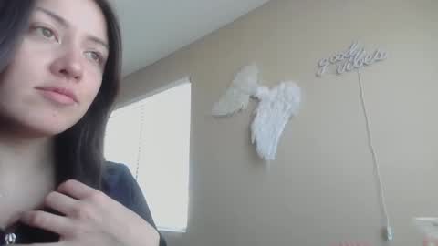 Snapshot of girlnextdoor702 chatting on September 12, 4:42 pm Jasmine online show from September 12, 4:42 pm