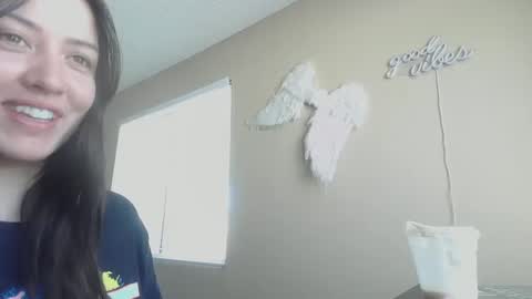 Snapshot of girlnextdoor702 chatting on October 3, 5:43 pm Jasmine online show from October 3, 5:43 pm