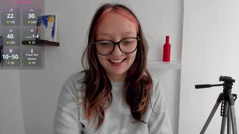 Maze    Thumbs up online show from October 24, 5:03 pm