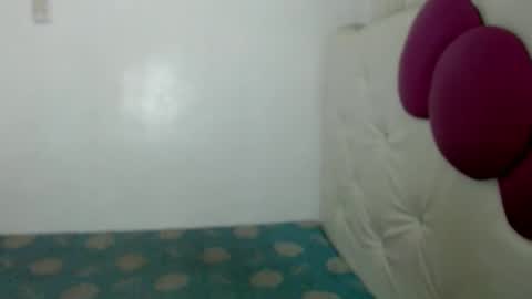 Snapshot of girlthatyouwantxx chatting on September 14, 6:26 am Divine online show from September 14, 6:26 am