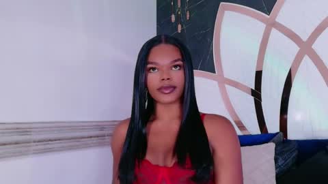 gisela_valencia online show from May 15, 5:27 am