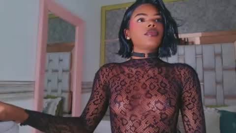 gisela_valencia online show from July 14, 4:17 am