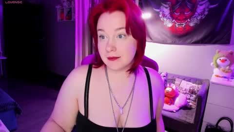 AlexaMillis online show from December 22, 10:27 pm