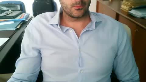 giuseppevai1 online show from May 6, 10:32 am