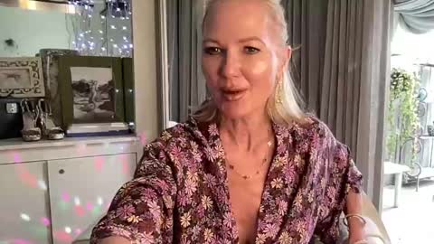 Gl1tter Barbie online show from March 11, 10:51 am