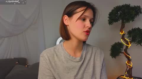 Snapshot of gladysacreman chatting on February 22, 6:17 am Michelle online show from February 22, 6:17 am