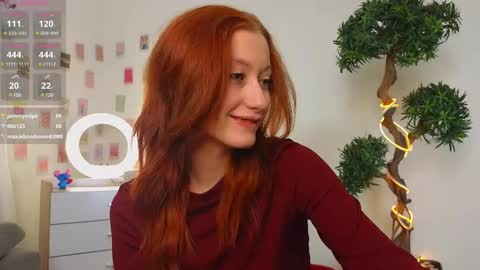 Snapshot of gladysacreman chatting on March 10, 5:07 pm Michelle online show from March 10, 5:07 pm
