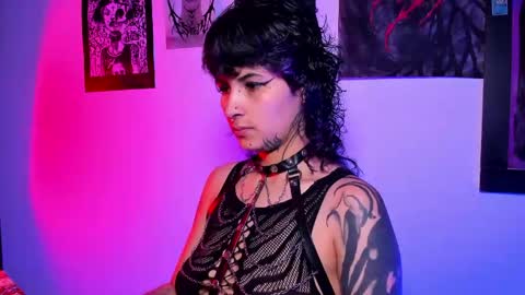 NYX online show from May 5, 10:26 pm