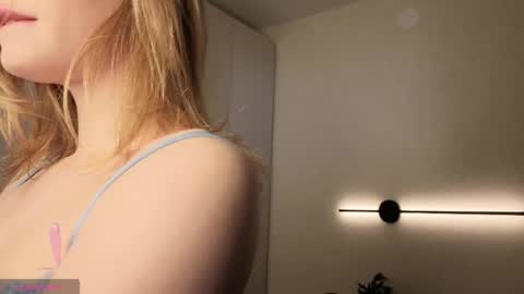 Miroslava friends call me Mira  online show from April 15, 11:35 am