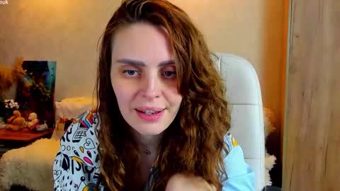 Gloria Wood online show from March 27, 6:09 pm