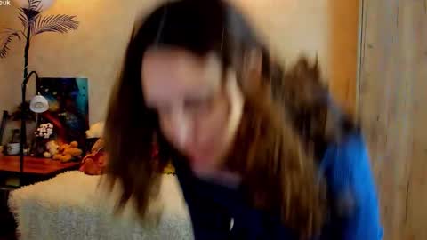 Gloria Wood online show from October 12, 5:59 pm