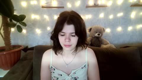  Roxy  online show from November 11, 4:25 am